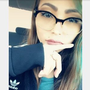 Meet your Posher, Kelsey